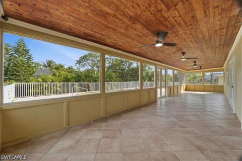 18343 Hawthorne Rd, Fort Myers FL - photo 7 of 42