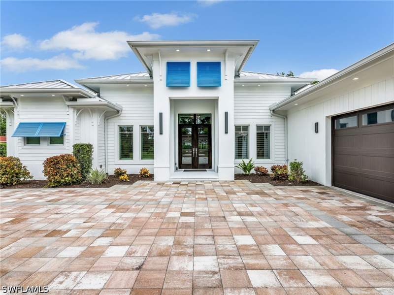 4 bedroom SingleFamilyResidence at 6145 Sea Grass Ln, Logan Woods, Naples — photo 3