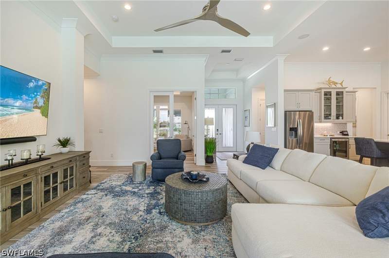 3 bedroom SingleFamilyResidence at 14244 Laguna Springs Ln, Crane Point, Naples — photo 3