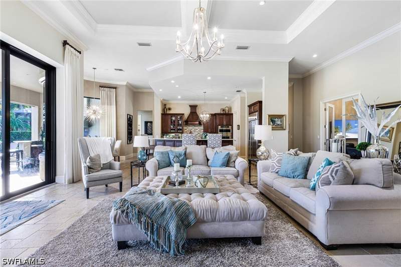 4 bedroom SingleFamilyResidence at 6118 Sunnyslope Dr, Quail West, Naples — photo 4