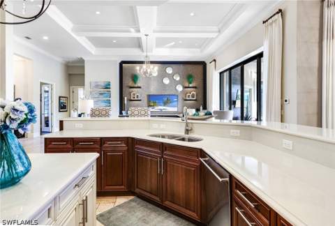 6118 Sunnyslope Dr, Naples FL - photo 7 of 50