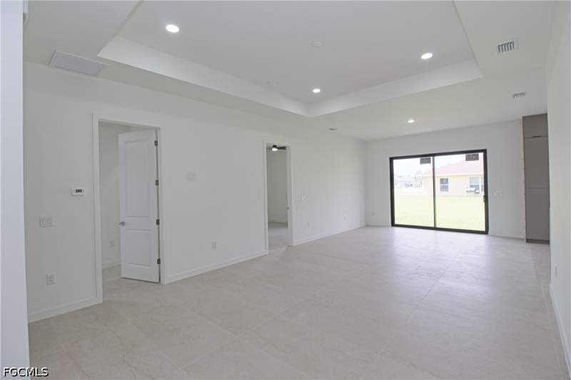 4 bedroom SingleFamilyResidence at 2812 NW 27th Ave, Cape Coral, Cape Coral — photo 2