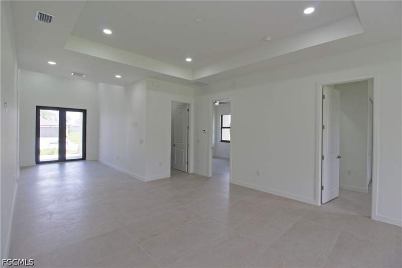 4 bedroom SingleFamilyResidence at 2812 NW 27th Ave, Cape Coral, Cape Coral — photo 5
