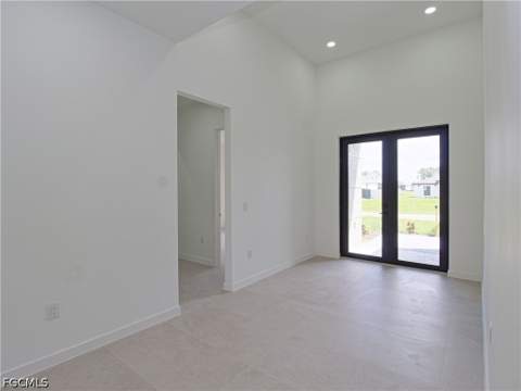 2812 NW 27th Ave, Cape Coral FL - photo 6 of 49