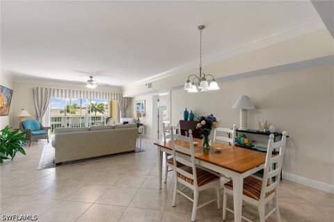 907 Panama Ct 303, Marco Island FL - photo 11 of 40