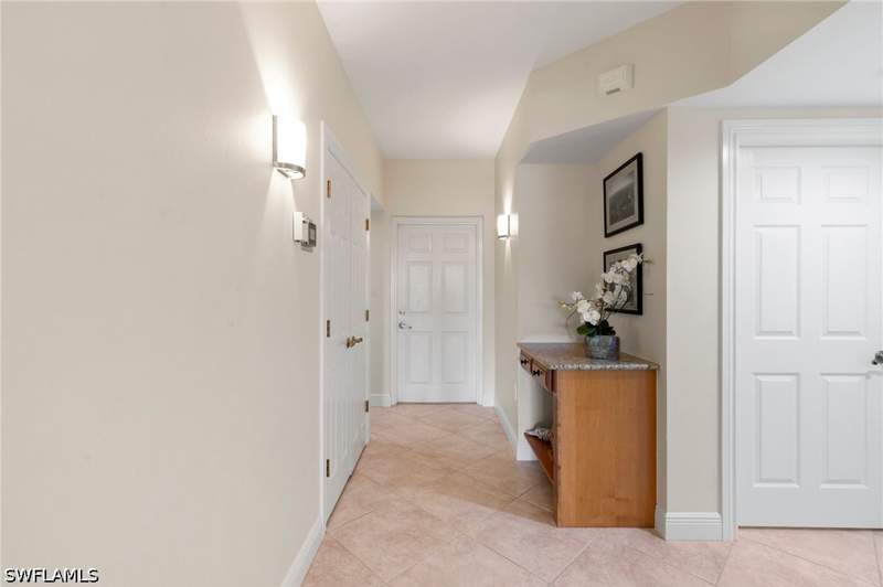 3 bedroom Condominium at 907 Panama Ct 303, Maxime Club Of Marco Island, Marco Island — photo 5