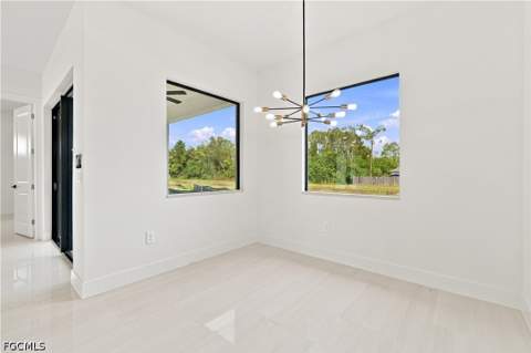 631 Foxchase Dr, Lehigh Acres FL - photo 11 of 31