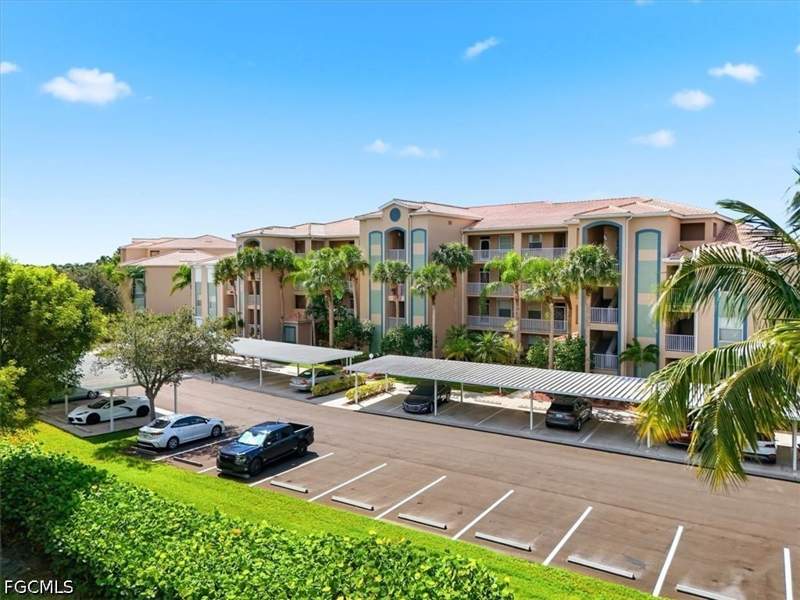 2 bedroom Condominium at 14061 Brant Point Cir 725, Terrace Vii, Fort Myers — photo 2