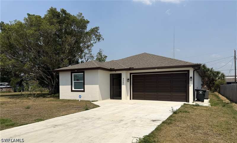 4 bedroom SingleFamilyResidence at 2285 Towles St, Fort Myers, Fort Myers — photo 1