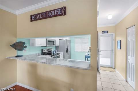 14901 Park Lake Dr 106, Fort Myers FL - photo 9 of 19