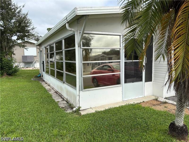 1 bedroom ManufacturedHome at 22 Garnet Dr, Enchanting Shores, Naples — photo 3