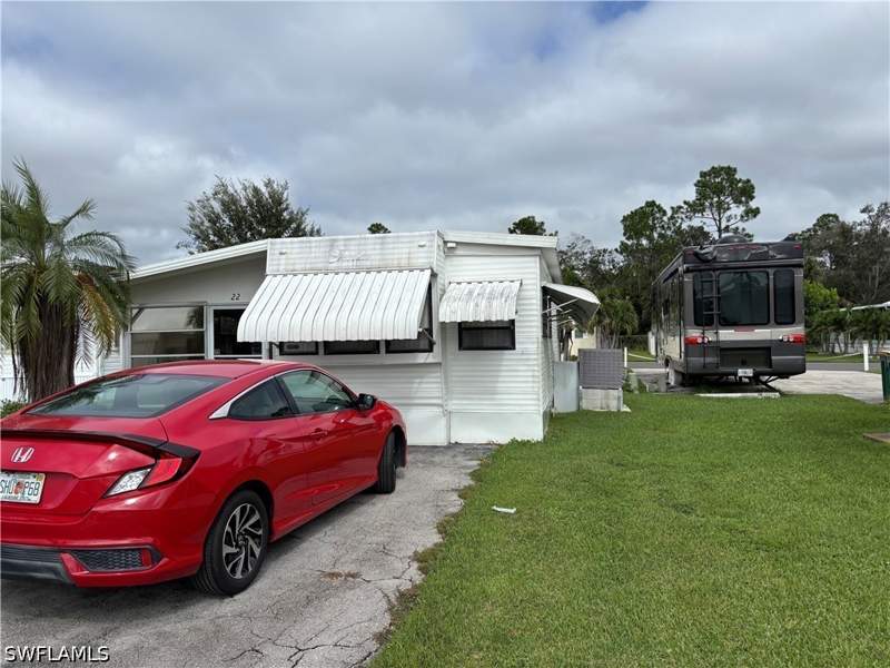 1 bedroom ManufacturedHome at 22 Garnet Dr, Enchanting Shores, Naples — photo 4