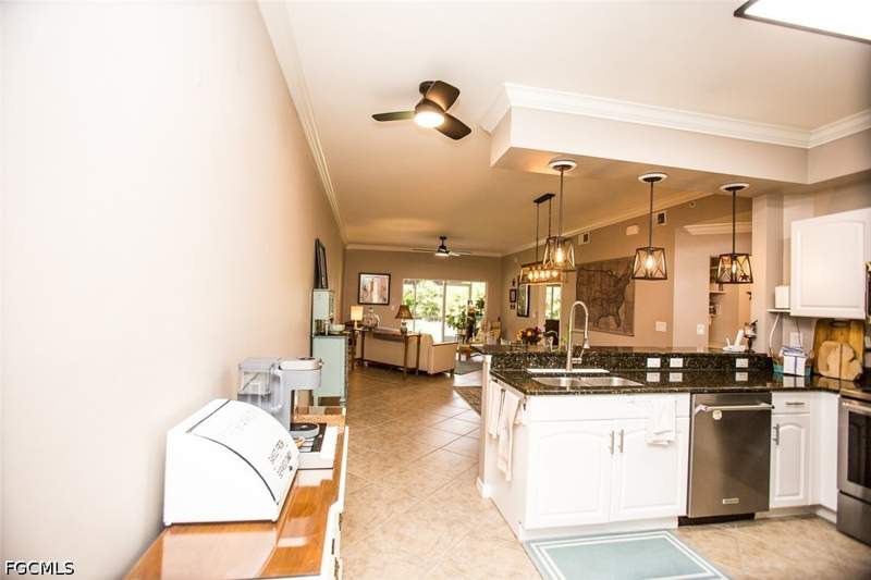 2 bedroom Condominium at 1101 Winding Pines Cir 106, Casa Di Fiori, Cape Coral — photo 4