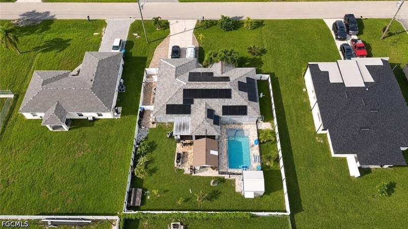3 bedroom SingleFamilyResidence at 2224 NW 1st Pl, Cape Coral, Cape Coral — photo 4