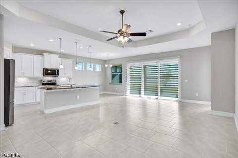 447 Spring Hill Lake Loop, Cape Coral FL - photo 8 of 43
