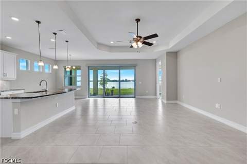 447 Spring Hill Lake Loop, Cape Coral FL - photo 9 of 43