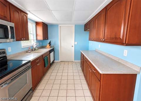 5476 Avenue D, Bokeelia FL - photo 6 of 9