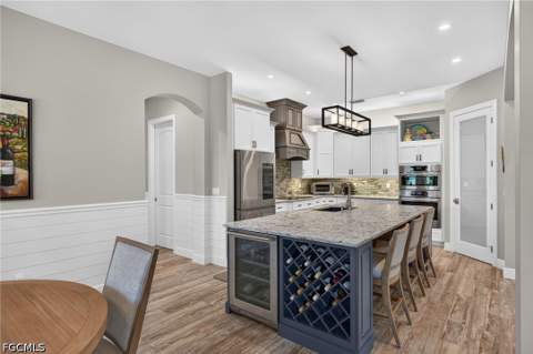 9066 Mockingbird Dr, Sanibel FL - photo 10 of 50