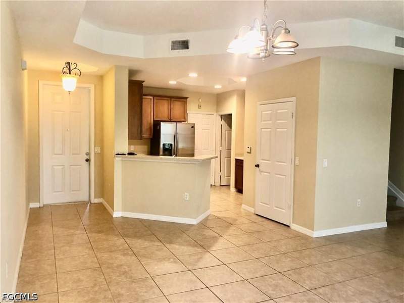 3 bedroom Townhouse at 9813 Quinta Artesa Way 104, Sail Harbour, Fort Myers — photo 4
