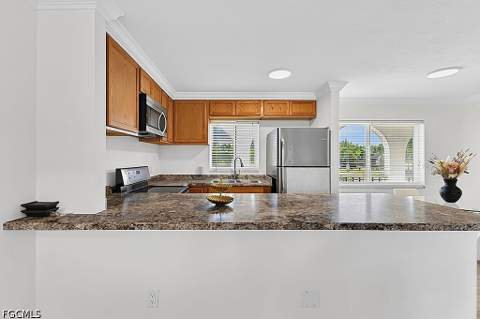 6102 Whiskey Creek Dr 203, Fort Myers FL - photo 11 of 43