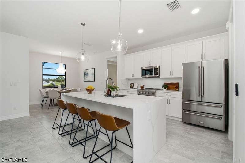 4 bedroom SingleFamilyResidence at 3229 NW 21st Ter, Cape Coral, Cape Coral — photo 4
