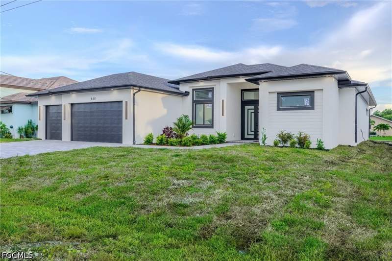 4 bedroom SingleFamilyResidence at 920 SE 5th Ter, Cape Coral, Cape Coral — photo 4