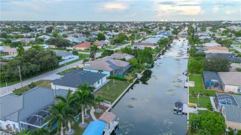 920 SE 5th Ter, Cape Coral FL - photo 8 of 50