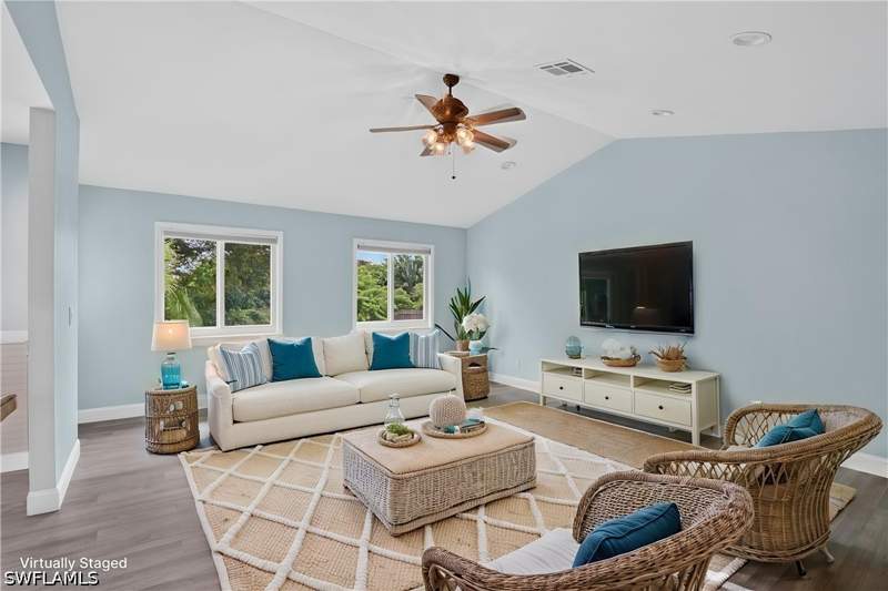 3 bedroom SingleFamilyResidence at 20520 Pine Tree Ln, Estero River Heights, Estero — photo 4