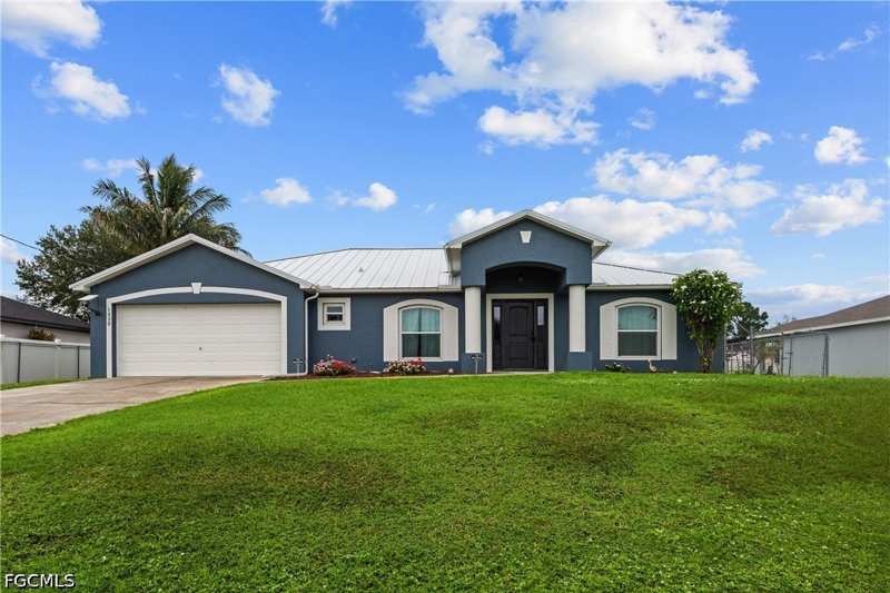 4 bedroom SingleFamilyResidence at 1330 NE 33rd Ln, Gator Circle, Cape Coral — photo 1