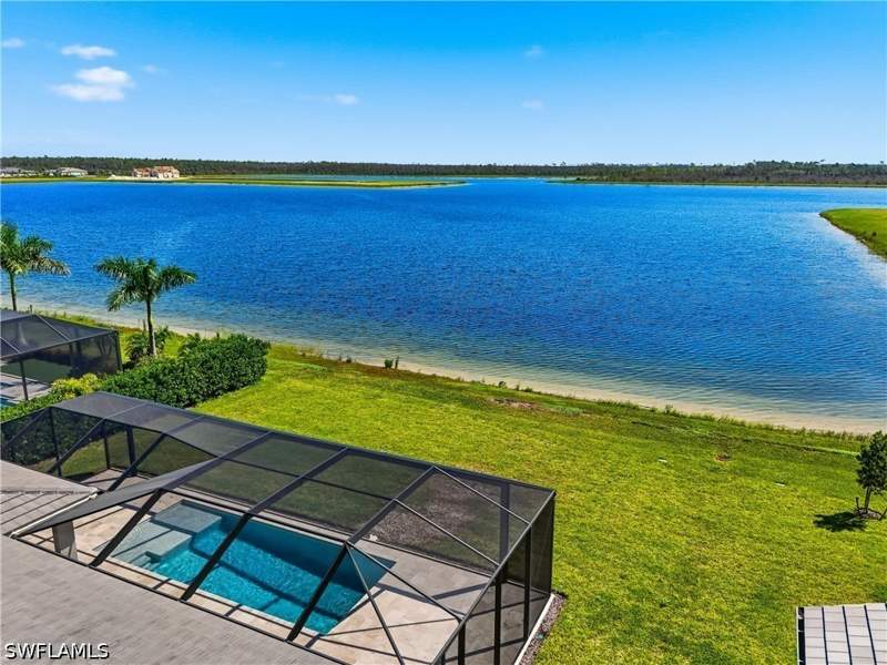 4 bedroom SingleFamilyResidence at 9175 Wisteria Way, Seven Shores, Naples — photo 2