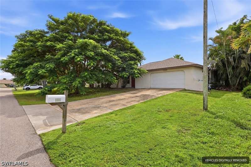 3 bedroom SingleFamilyResidence at 338 SE 46th Ln, Cape Coral, Cape Coral — photo 1