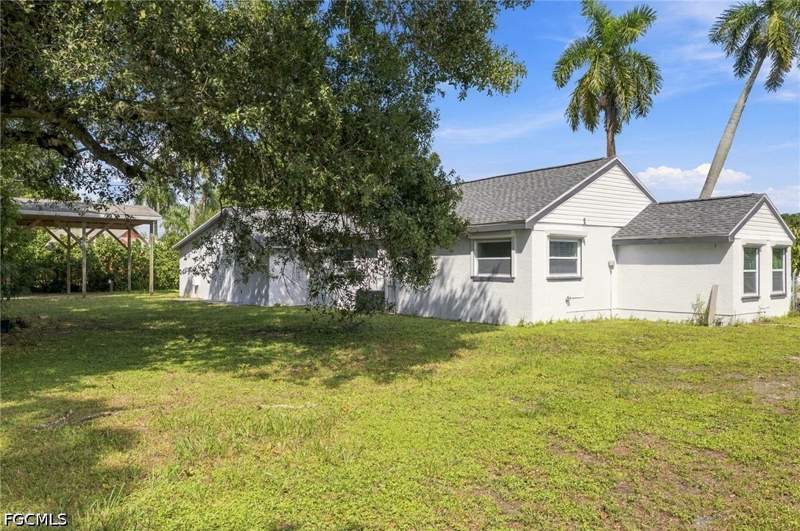 3 bedroom SingleFamilyResidence at 380 New York Dr, Alabama Grove Terrace, Fort Myers — photo 4