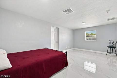 380 New York Dr, Fort Myers FL - photo 9 of 23