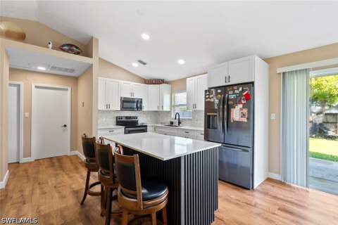 5467 28th Ave SW, Naples FL - photo 12 of 41