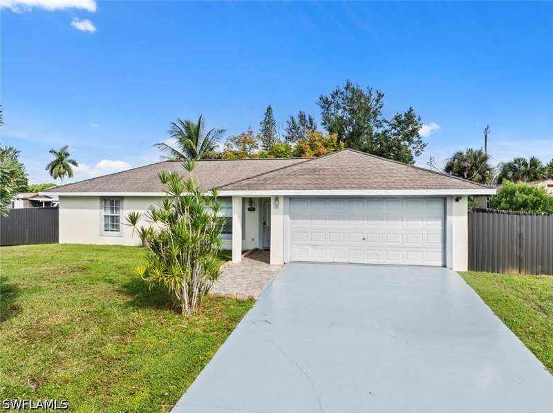 3 bedroom SingleFamilyResidence at 5467 28th Ave SW, Golden Gate City, Naples — photo 2