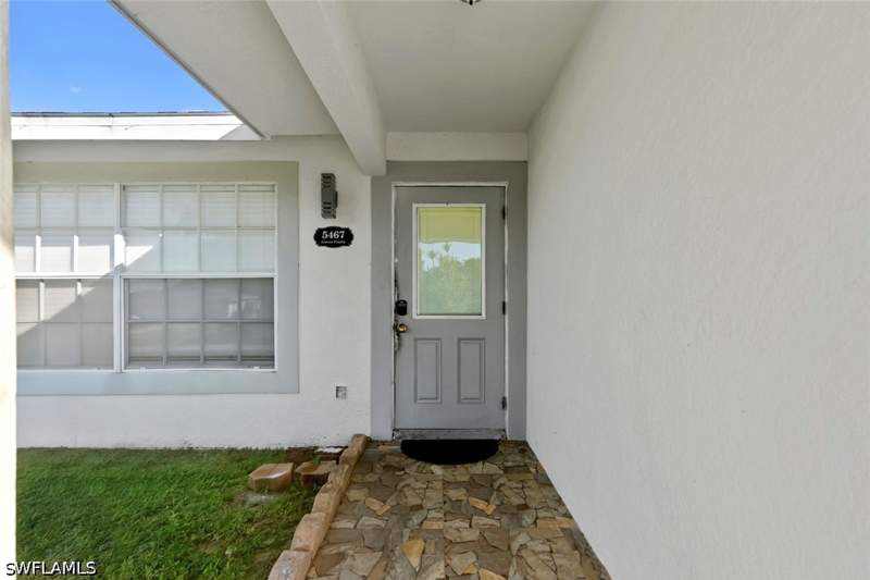 3 bedroom SingleFamilyResidence at 5467 28th Ave SW, Golden Gate City, Naples — photo 5