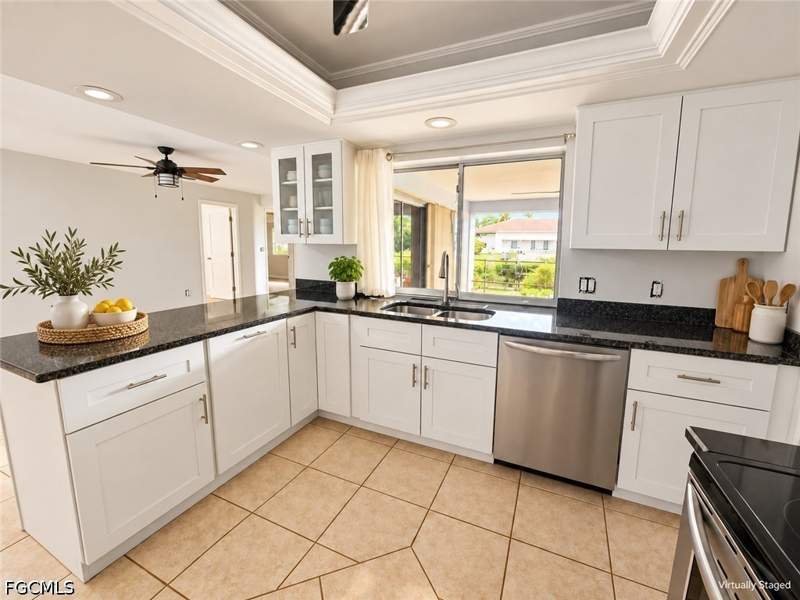3 bedroom SingleFamilyResidence at 7211 Reymoor Dr, North Fort Myers, North Fort Myers — photo 4
