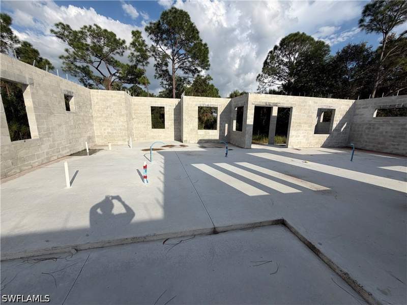 3 bedroom SingleFamilyResidence at 515 Edward Hall Ave S, Lehigh Acres, Lehigh Acres — photo 3