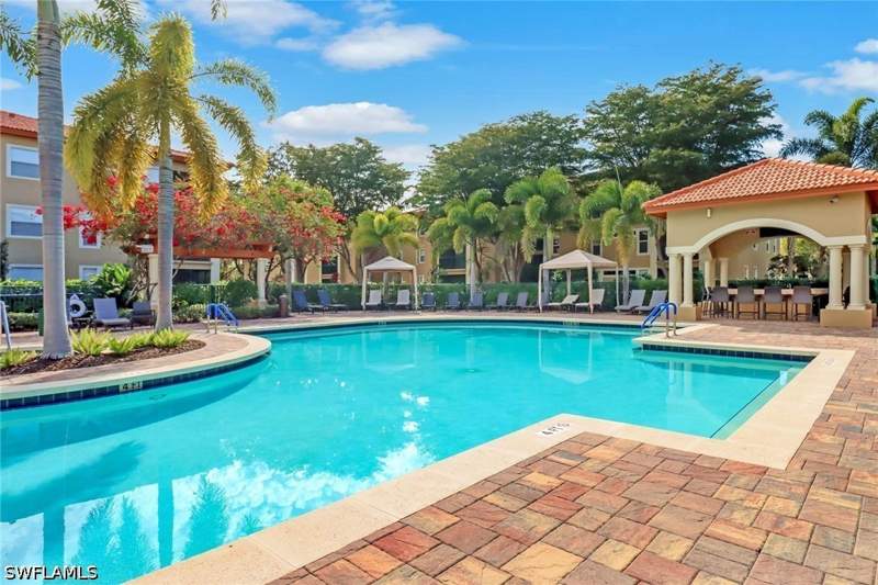 1 bedroom Condominium at 8851 Colonnades Ct W 131, San Mirage, Bonita Springs — photo 2