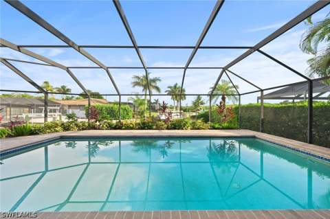 2105 Sheepshead Dr, Naples FL - photo 6 of 45