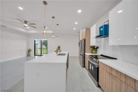 1909 NE 19th Pl, Cape Coral FL - photo 13 of 37