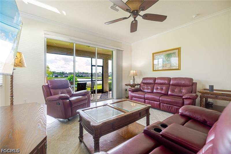 3 bedroom Attached at 4163 Bisque Ln, Castalina, Fort Myers — photo 5