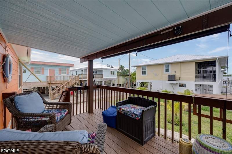1 bedroom SingleFamilyResidence at 2644 Cajuput St, Gearys Addn To Matlacha, Matlacha — photo 4