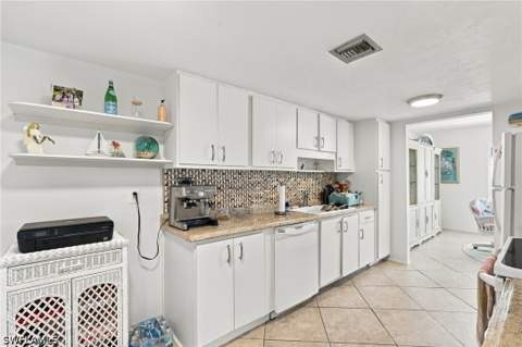 1930 Gulf Shore Blvd N B302, Naples FL - photo 12 of 35