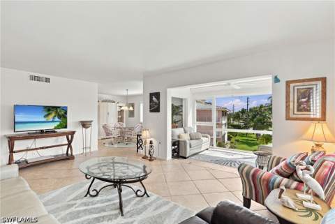 1930 Gulf Shore Blvd N B302, Naples FL - photo 9 of 35