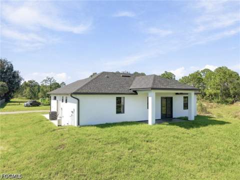 1416 Jefferson Ave, Lehigh Acres FL - photo 11 of 17