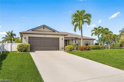 3038 SW 10th Pl, Cape Coral FL - photo 7 of 47