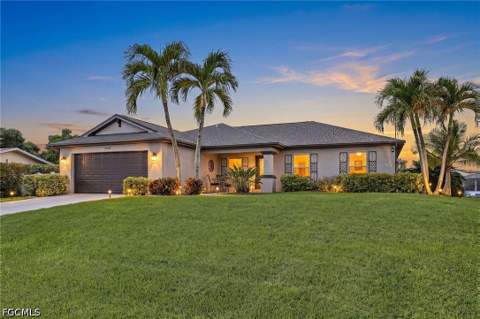 3038 SW 10th Pl, Cape Coral FL - photo 8 of 47