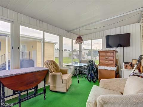 3148 Indian Village Ln, North Fort Myers FL - photo 10 of 66
