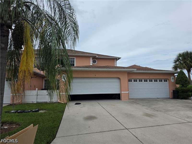 3 bedroom Condominium at 20050 Petrucka Cir N 3, Kings Green, Lehigh Acres — photo 2